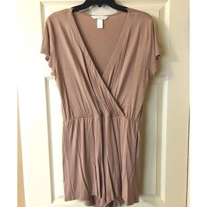 H&M Basics - Mauve Romper - Never Worn ✨